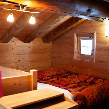 Authentique Avec Vue Panoramique, La Sage Chalet